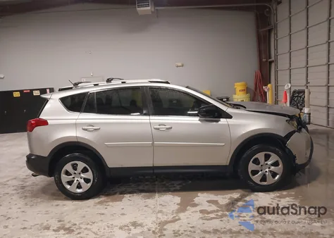 2014 Toyota Rav4 Le z USA, uszkodzony, nr VIN JTMZFREV6ED038797